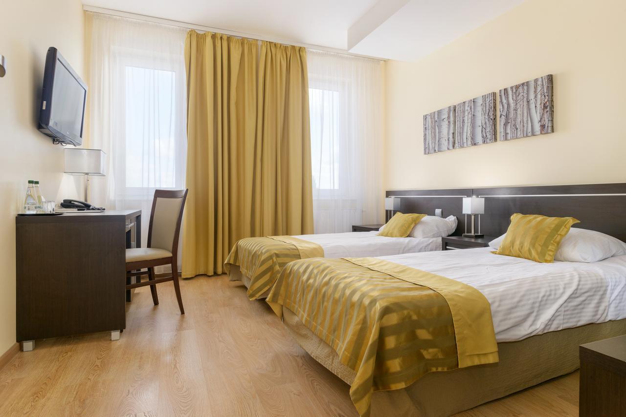Hotel Safir Poznaň Exteriér fotografie